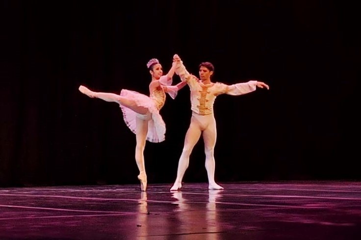 “Buenos Aires Ballet” brilló en el Cine Teatro San Luis