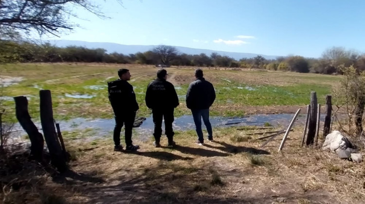 San Luis Agua interrumpió una extracción clandestina a un sistema de riego