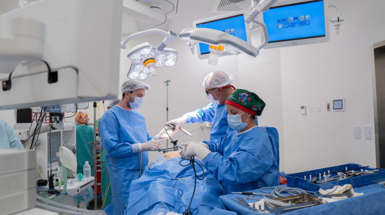 El Hospital Central “Dr. Ramón Carrillo” superó las 1000 operaciones en un mes