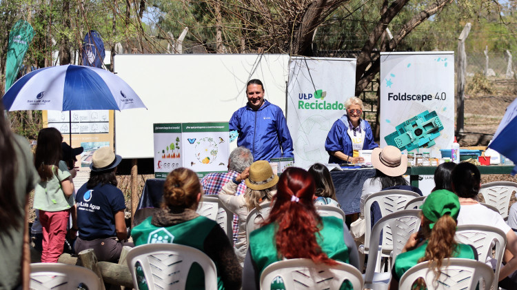 La ULP participó de la Primera Feria Verde en Eco Parque Cruz de Piedra