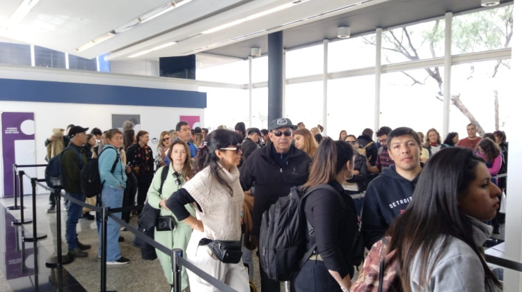 Más de 350 personas utilizaron el servicio aéreo entre Chile y San Luis durante el pasado fin de semana