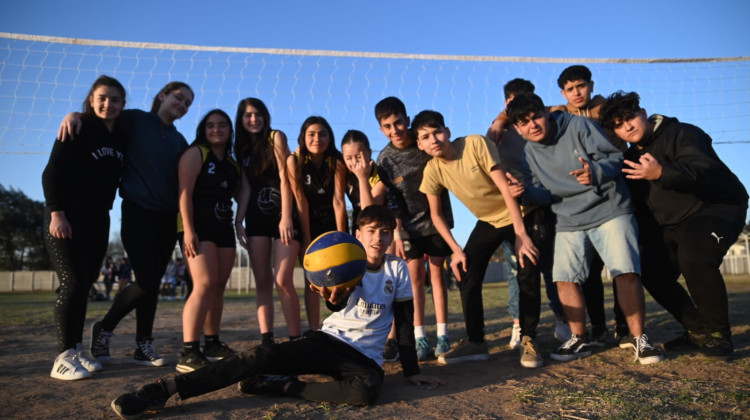 Jóvenes de Justo Daract celebraron en la víspera de la primavera