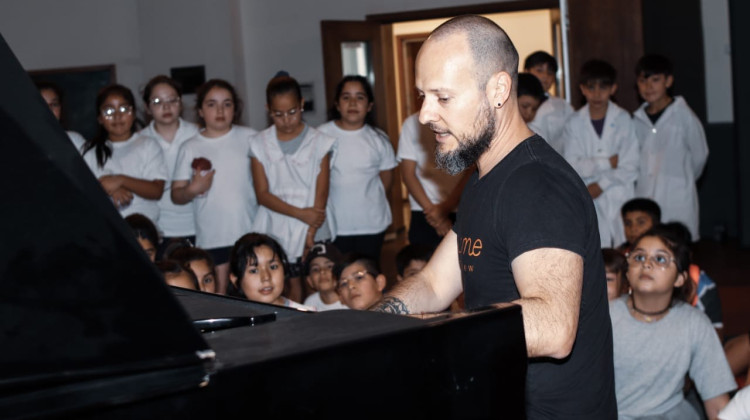 La Casa de la Música recibió la visita de alumnos de la Escuela Nº 240 “Provincia de Corrientes”