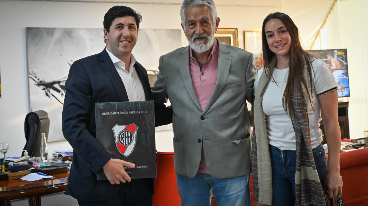 El gobernador recibió al secretario general de la Fundación River Plate