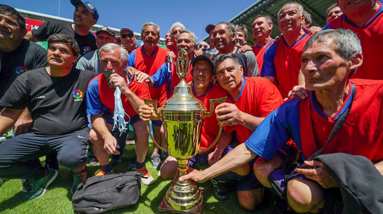 Las finales del Campeonato Argentino de Veteranos se jugaron en el “Estadio Único”