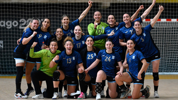 La Selección Argentina de handball femenino ganó y está en en la final
