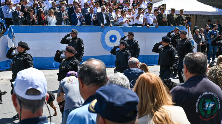 El gobernador Alberto Rodríguez Saá encabezó el acto conmemorativo de la creación de la Policía de la Provincia de San Luis