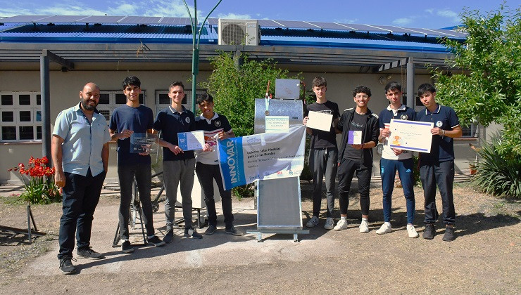 El “Colector Solar Modular” de la Escuela Técnica N° 37, un proyecto innovador y solidario