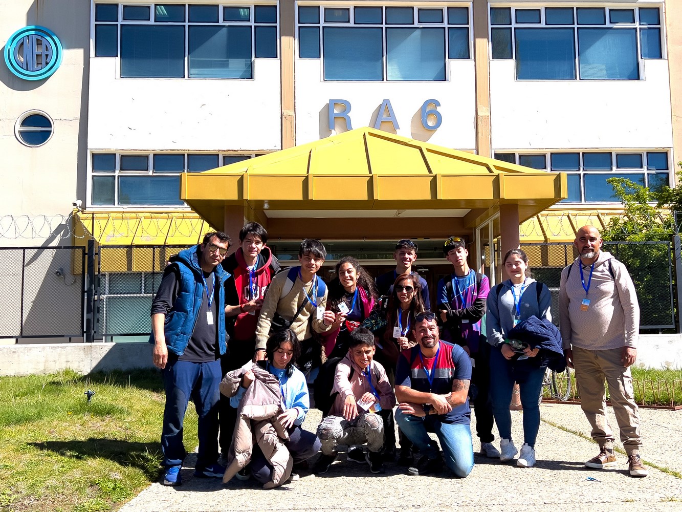 Viaje al conocimiento: estudiantes de San Luis conocieron el Centro Atómico Bariloche