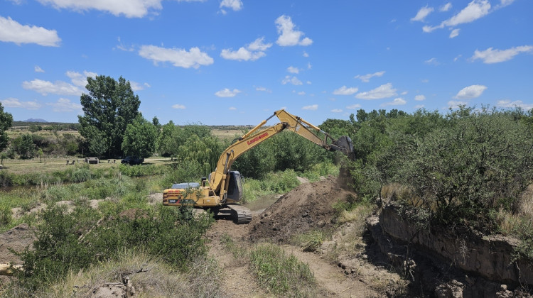 San Luis Agua trabajó en la limpieza de los márgenes del Río Conlara