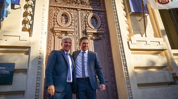 El gobernador Poggi participó de la asunción de Gastón Hissa como intendente de la ciudad de San Luis