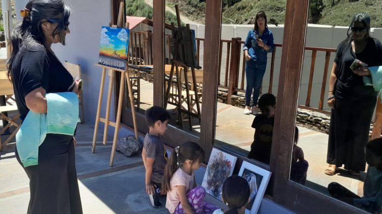 Con intervenciones artísticas, La Carolina homenajeó al ‘Señor de las Ideas’