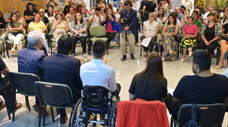 “Es positiva la idea de escucharnos y armar políticas públicas para la inclusión de las personas con discapacidad”