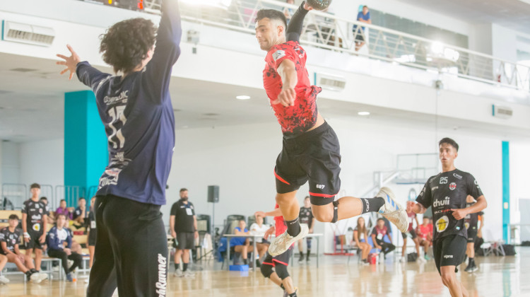 San Luis ocupó lo más alto del podio en handball  