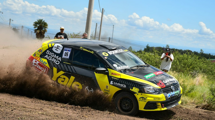 El entrerriano Pitón manda en el rally de Villa Larca 