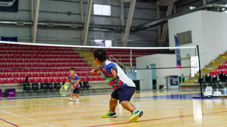 Martín Casini representa a San Luis en el Nacional de Parabádminton en Neuquén