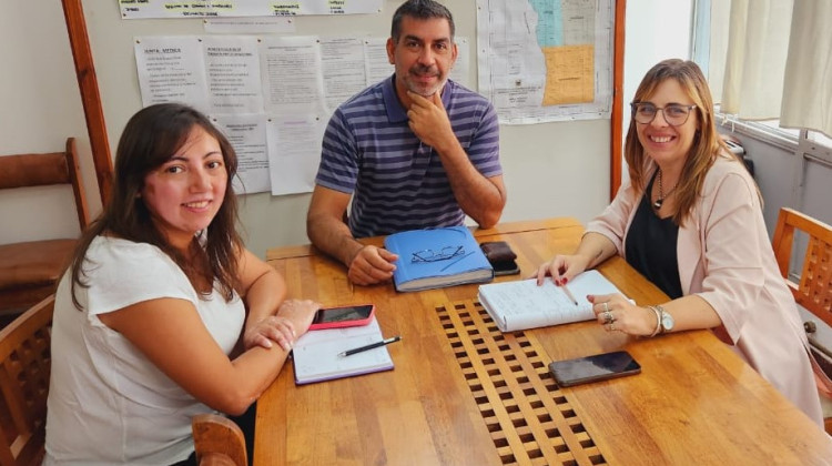 Relaciones Laborales recibió a delegados de trabajadores de un supermercado