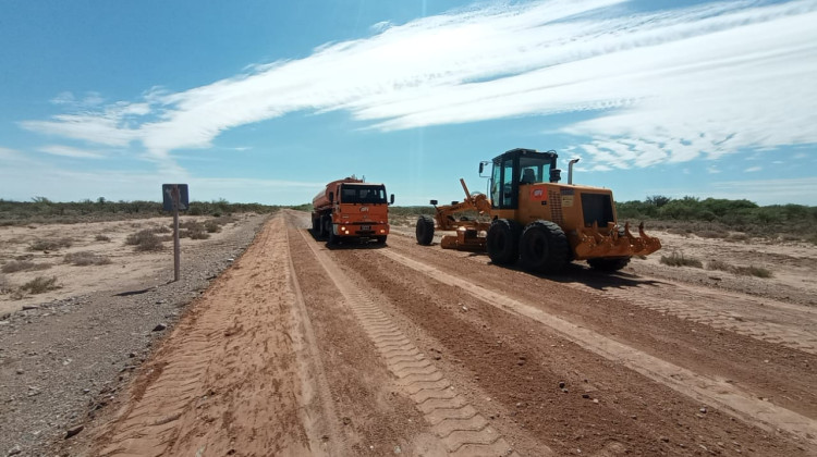 Mejoraron el acceso a la Comunidad Huarpe en La Tranca y se abrió un nuevo camino rural en Martín de Loyola