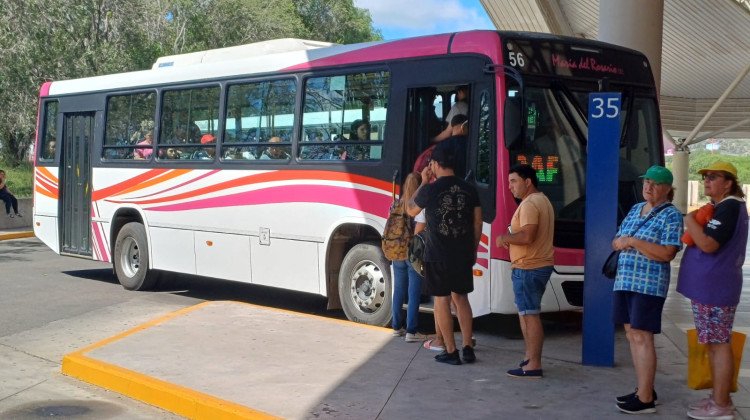 Plan de emergencia: la secretaría de Transporte exige que el transporte opere al 50% durante el paro de la UTA