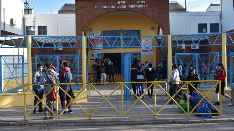 La escuela ‘Etude L’Art Ballet’ tendrá clases normalmente en el edificio de la EPA N°11 ‘Dr. Carlos Juan Rodríguez’