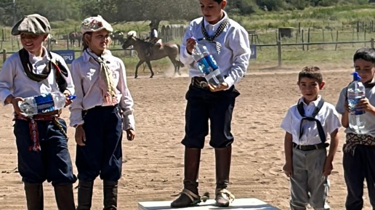 El jinete Benicio Sosa disputa las finales nacionales en Jesús María 2024