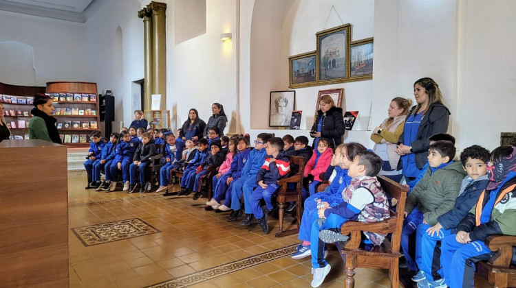 San Luis Libro comenzó con las visitas guiadas para escuelas