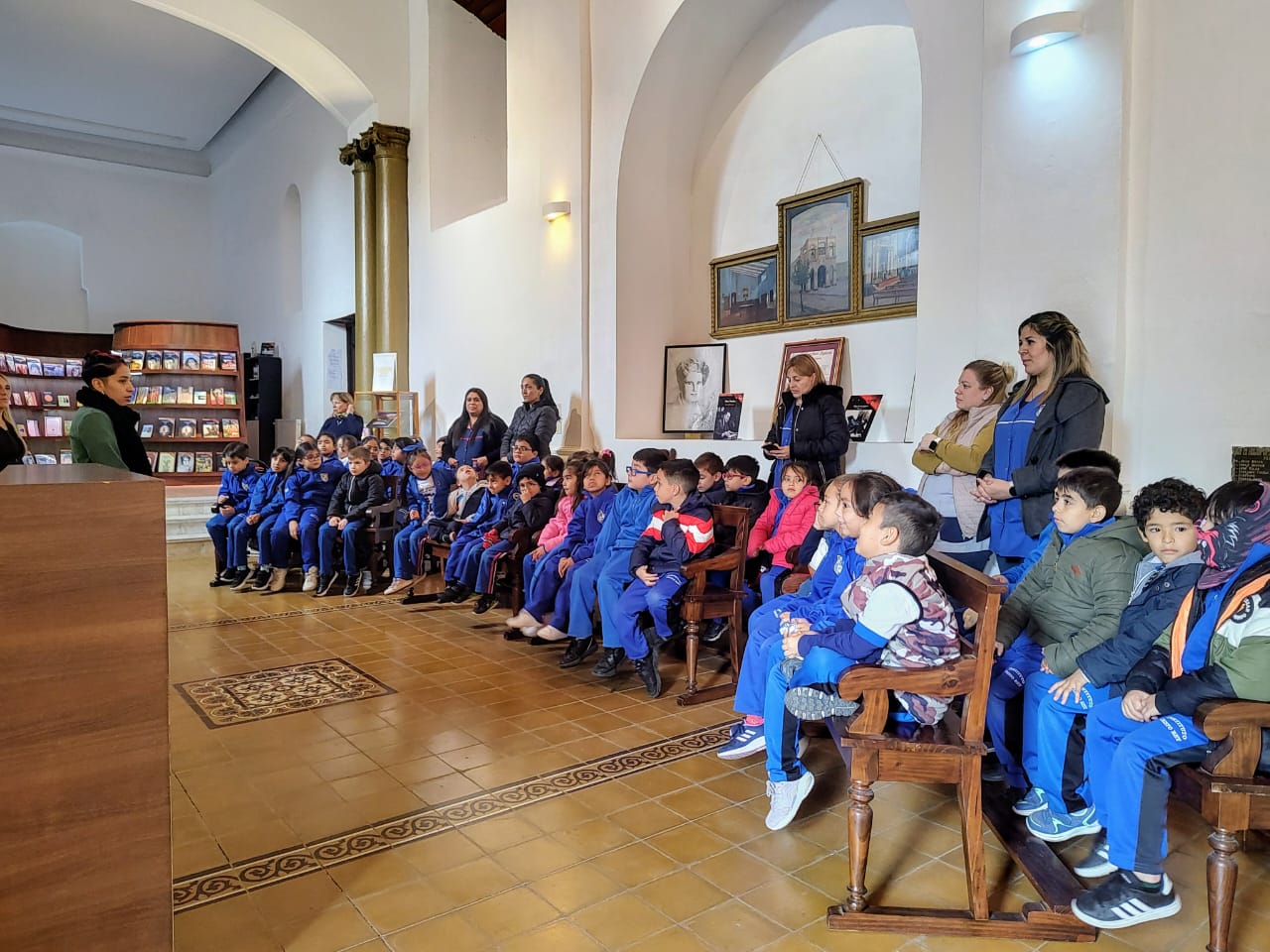 San Luis Libro comenzó con las visitas guiadas para escuelas