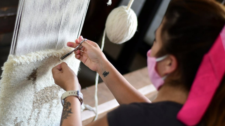 El centro cultural ‘Tecla Funes’ lanzó talleres de tejido abiertos a toda la comunidad