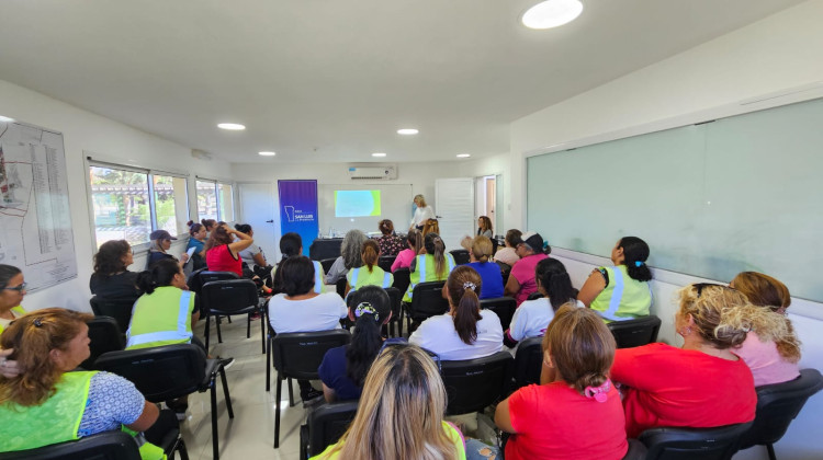 Continúan las charlas sobre salud cardiovascular femenina en el Parque de las Naciones