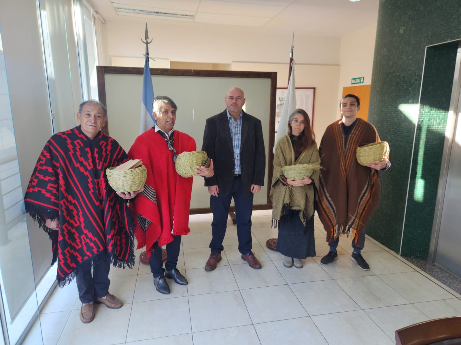 El Gobierno estrecha vínculos institucionales con la comunidad Huarpe Pinkanta