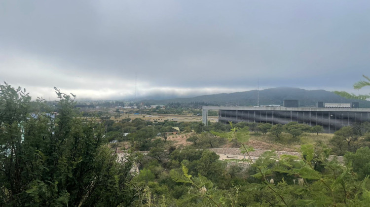 Comienza la semana con poco cambio de las temperaturas e inestabilidad