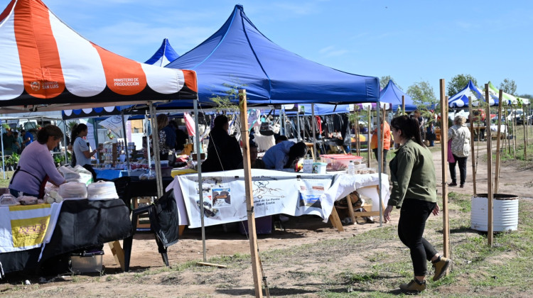 Emprendedores celebraron poder mostrar sus productos en la Expo San Luis Intensiva