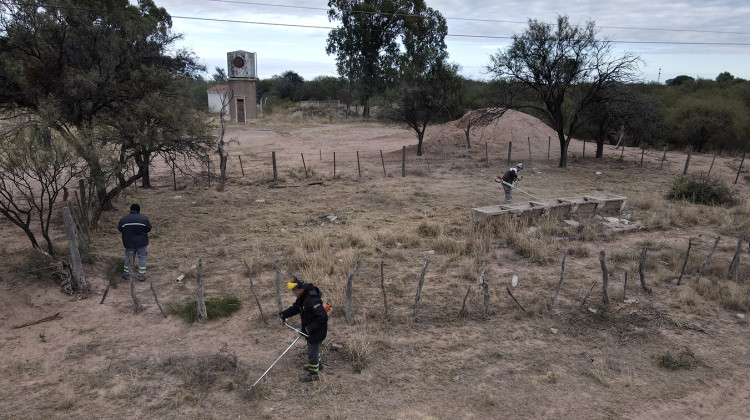 Acondicionan los predios de las perforaciones de Pozo Cavado