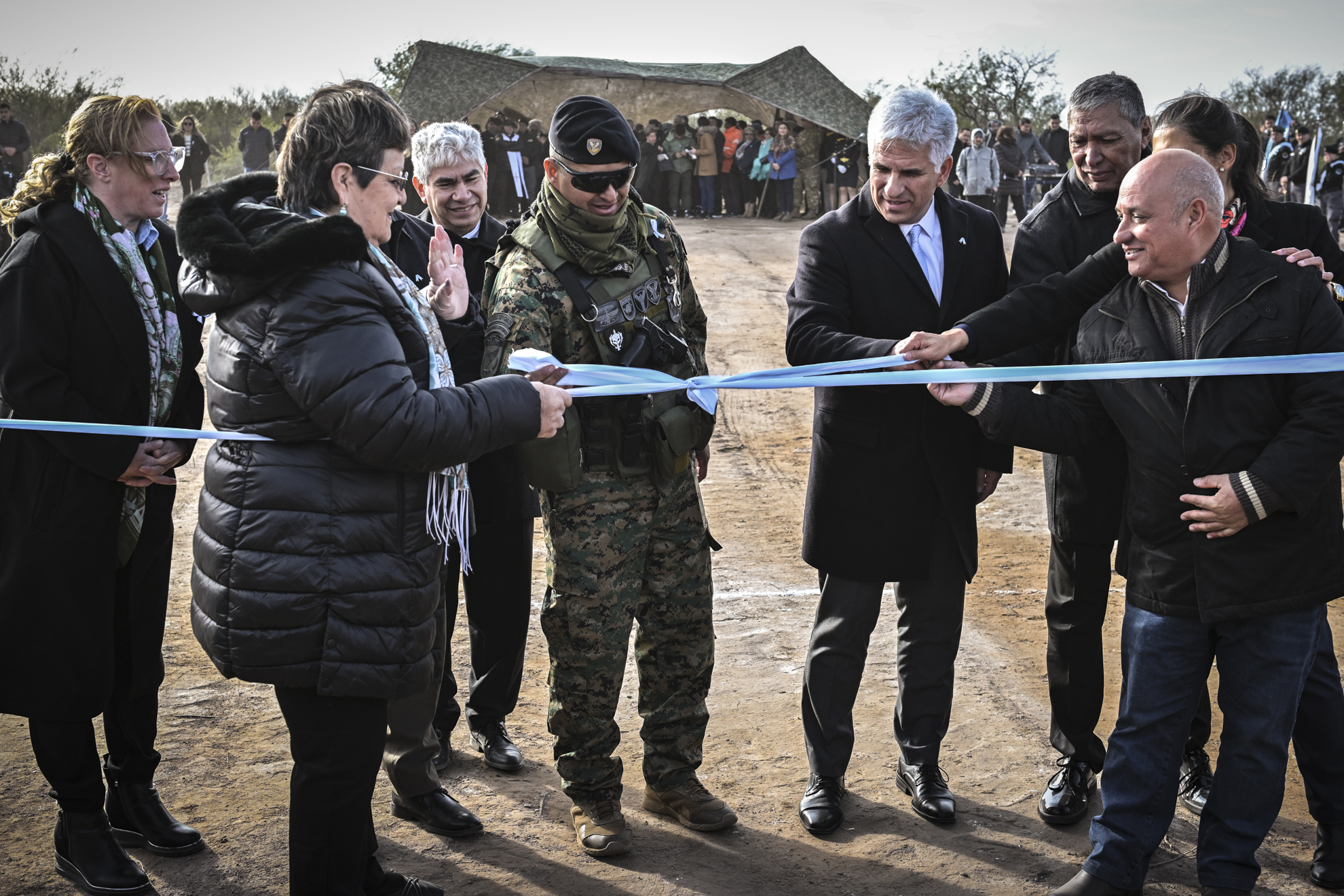 El Gobernador inauguró un campo de tiro para entrenar a las fuerzas de seguridad