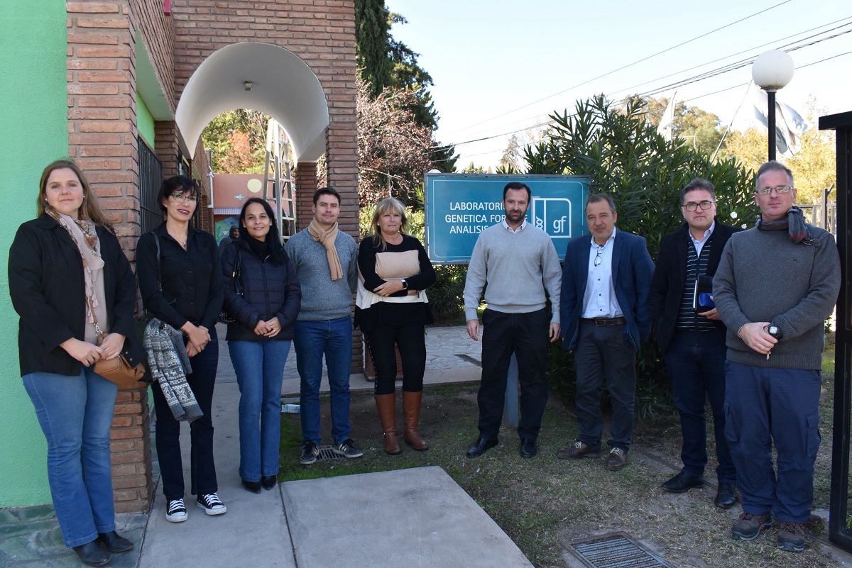 Laboratorios Puntanos colabora con la creación del Registro Provincial de Huellas Genéticas Digitalizadas