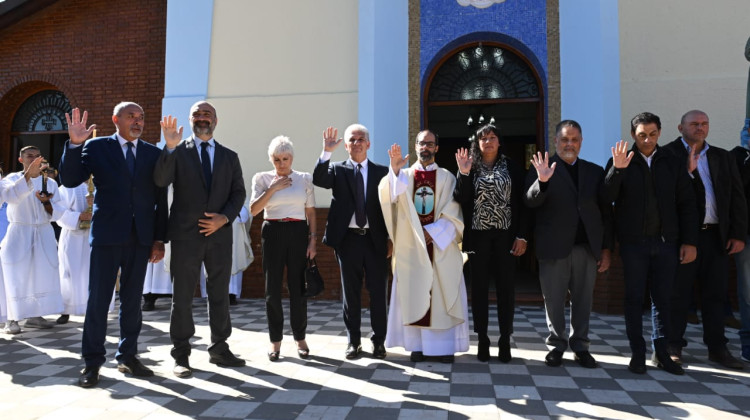 El Gobernador, junto a su gabinete, participó de la misa por el Día del Trabajador