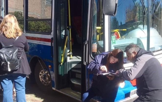 Inspeccionaron el servicio de transporte especial del Instituto Nuestra Señora del Carmen