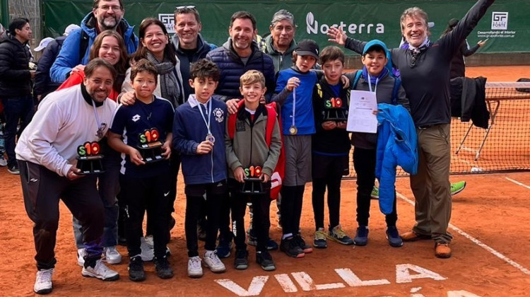 Tenistas del ‘Ave Fénix’ se lucieron en el Campeonato Nacional Sub-10