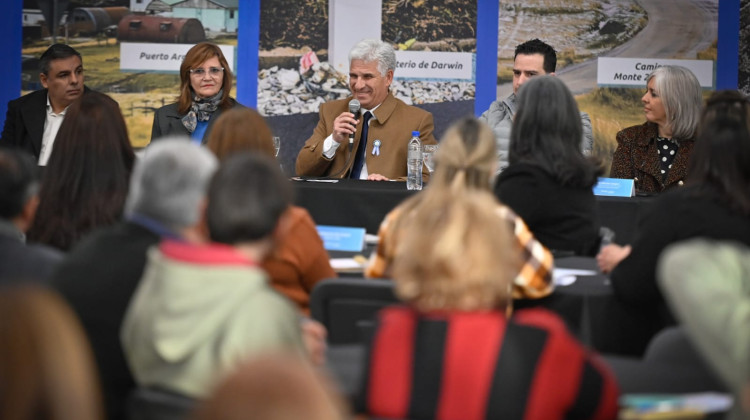 Poggi sostuvo que su prioridad es que la salud esté en los barrios, “cerquita del vecino”