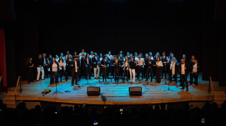 El coro de la ULP acompañó los festejos de la Asociación Cultural Sanmartiniana