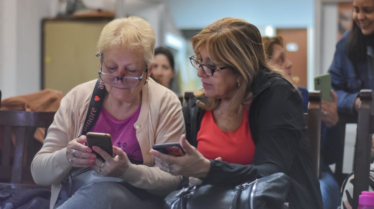 Brindarán talleres de educación financiera para adultos mayores