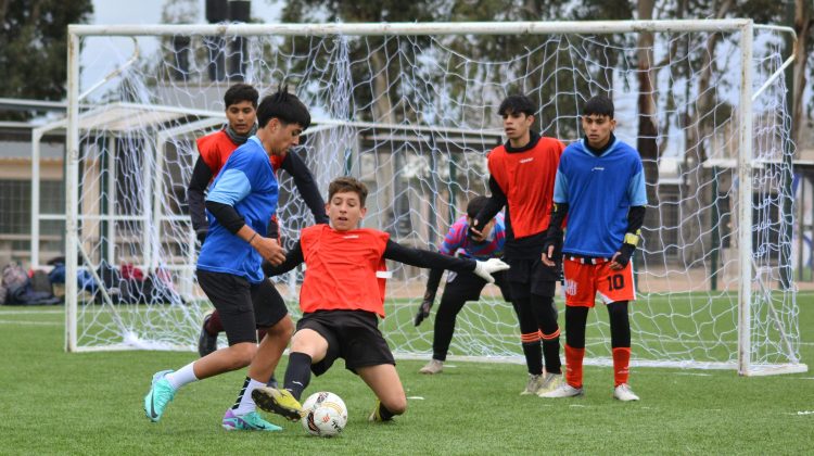 “Nos emociona la alegría con la que vienen a jugar los chicos”