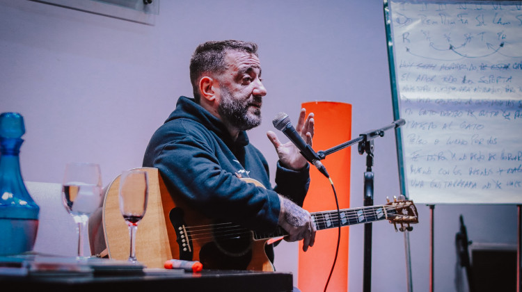 Casa de la Música: Piti Fernández grabó su tercer disco y dio una clínica de composición a unas 150 personas