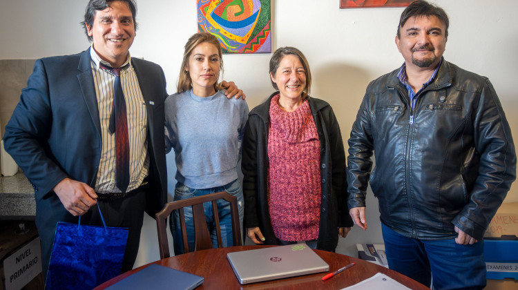 Giraudo visitó la Escuela Modelo de Educación Integral de Merlo