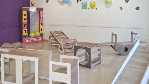 Instalaron juegos infantiles en las oficinas del Registro Civil de Villa Mercedes
