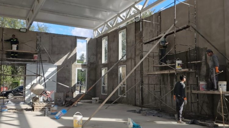 Continúa la construcción de la nueva escuela del barrio ‘Santa Rita de Casia’ en Villa Mercedes 