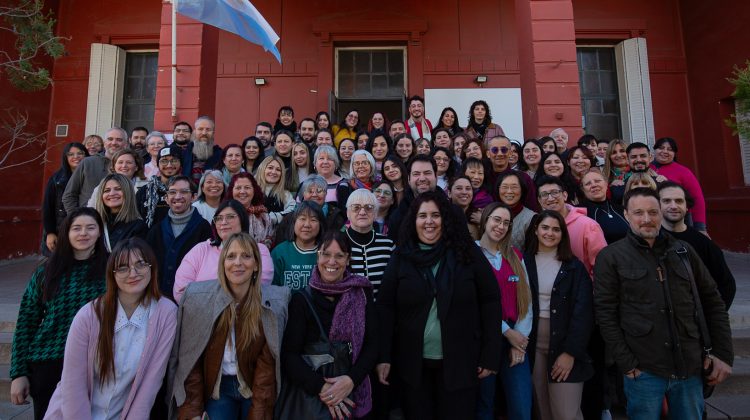 Docentes del Instituto de Idiomas asistieron a una jornada de capacitación