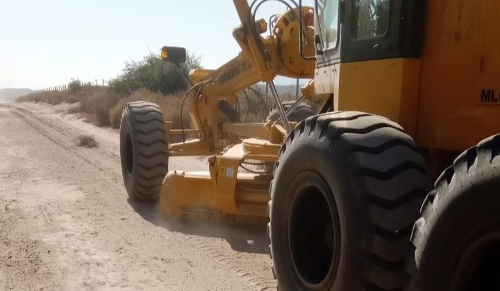 Vialidad Provincial trabajó esta semana en caminos rurales de San Martín y Pedernera