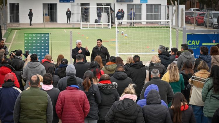 Los vecinos del 500 Viviendas Norte cuentan con una renovada cancha deportiva