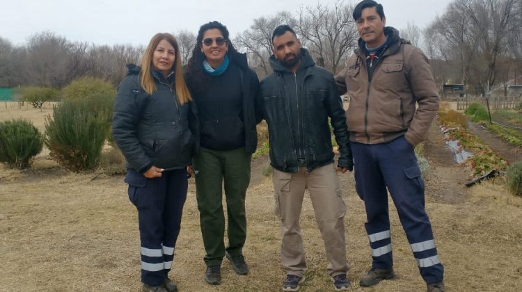 Biólogos de San Juan visitaron la Granja Productiva Escolar Demostrativa